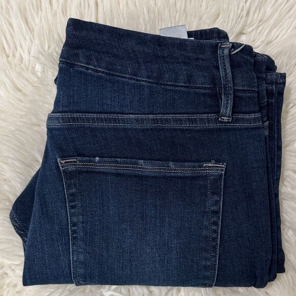 Good American Indigo Legs Crop Jeans - Picture 12 of 12